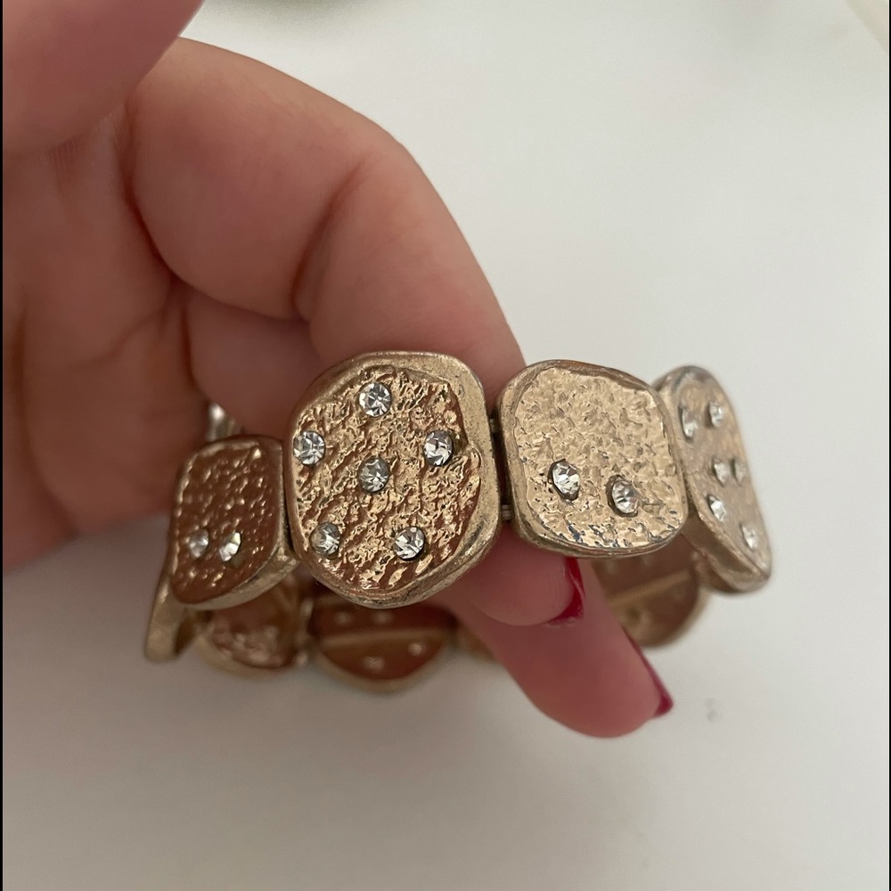 Gold diamond studded bracelet